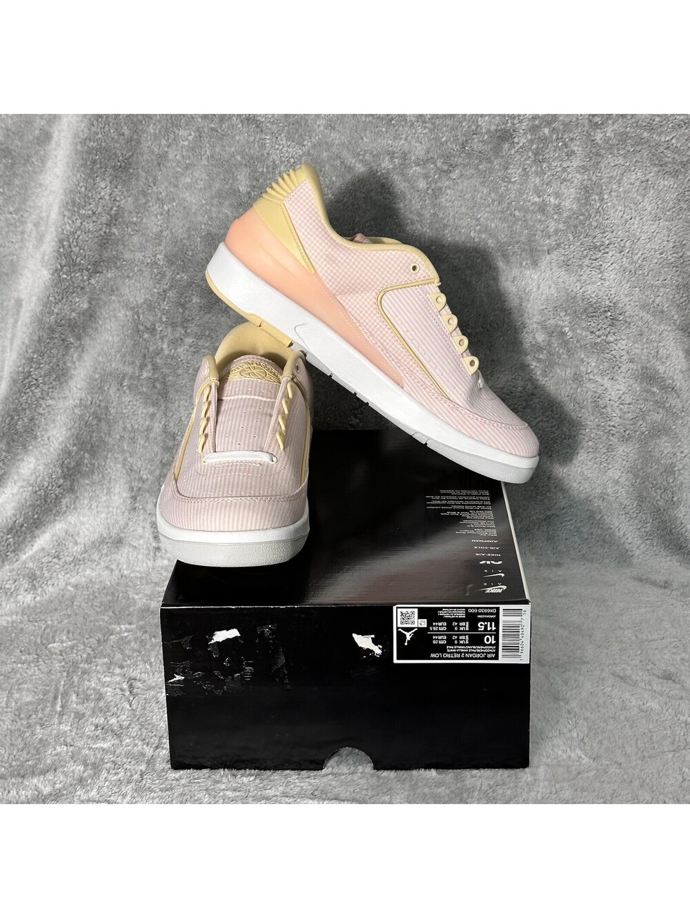 Jordan 2 Retro Low Craft "Atmosphere Style Code: DX6930-600 Men’s 10/ Women 11.5